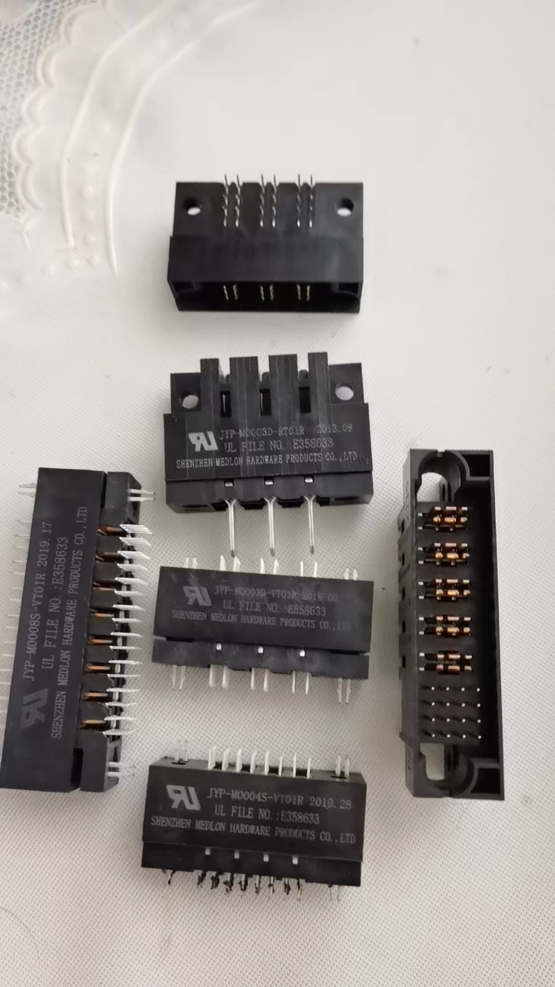 TYP-F1605B-RT01R сигнальный разъем полной мощности и полный сигнальный штифт 2.5A-5A
